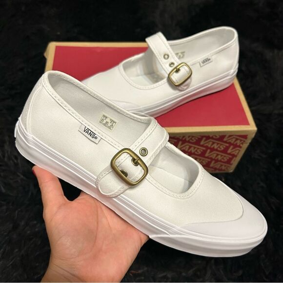 VANS Mary Jane white shoes sneakers women’s 8.5 new - Picture 2 of 7
